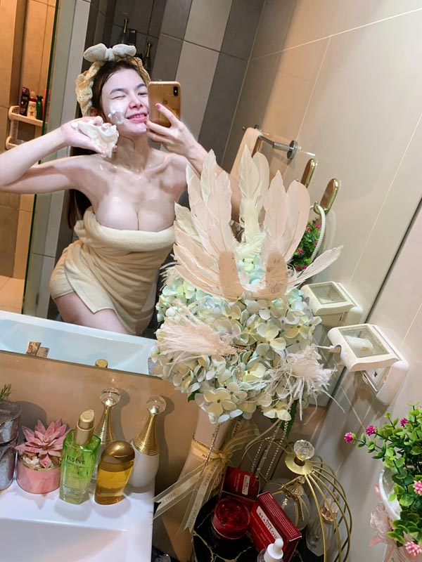 IladaKat แจกวาร์ป แคท ไอลดา นางแบบ Cup E ดาวทวิต Onlyfans 18+ 3