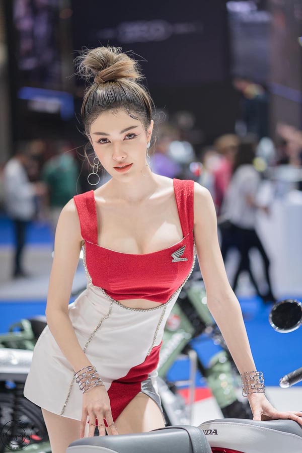 Mutmai Miraruch แจกวาร์ป พริตตี้ นางแบบ Cup E บิกินี่ หุ่นดี แซ่บ 18+ 3