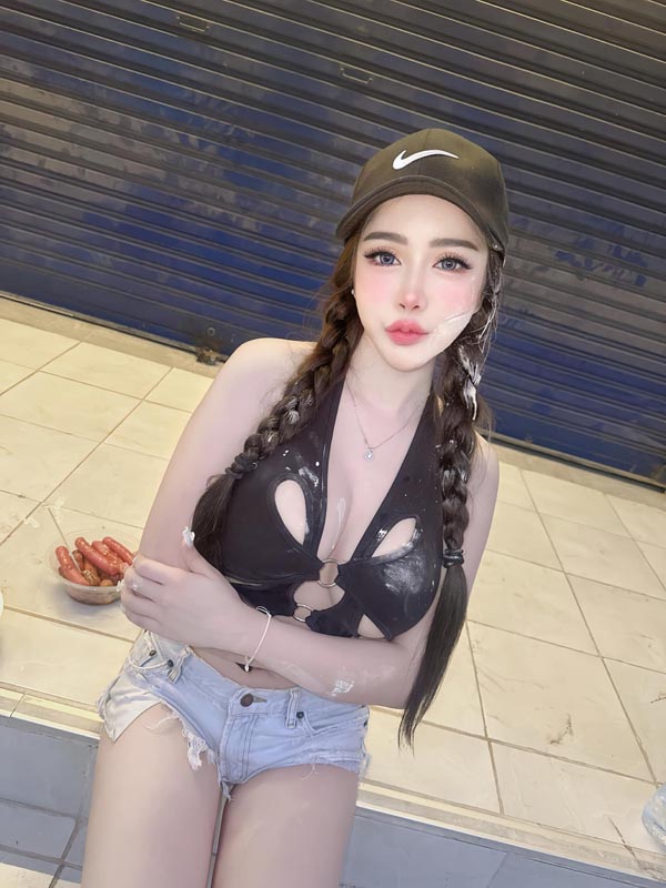 Zee bow พริตตี้ หุ่นแน่น จับเต็มมือ น้อง ซีโบว์ ดาวติ๊กต็อค อกใหญ่ 18+ 7