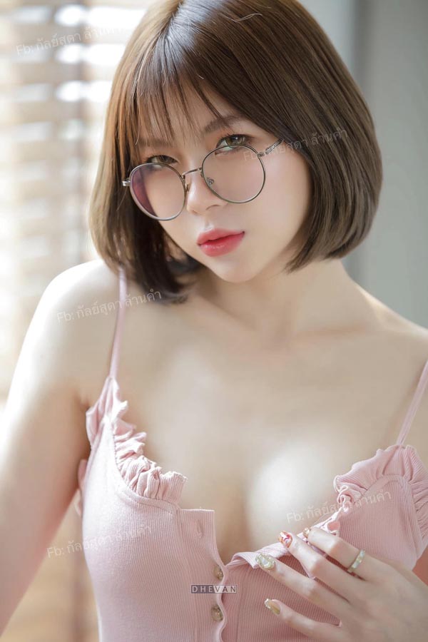 kwan kansuda แจกวาร์ป ขวัญ กัลย์สุดา สาวแว่น นางแบบ Onlyfans 18+ 2