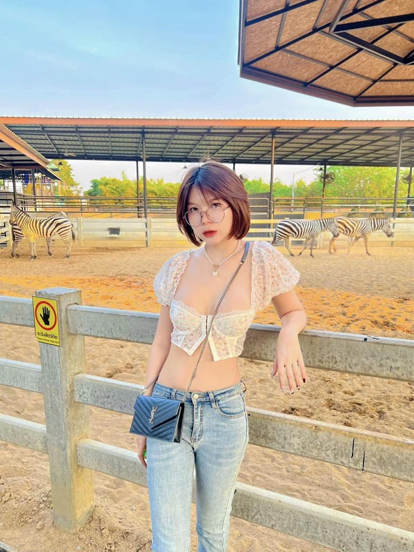 kwan kansuda แจกวาร์ป ขวัญ กัลย์สุดา สาวแว่น นางแบบ Onlyfans 18+ 22