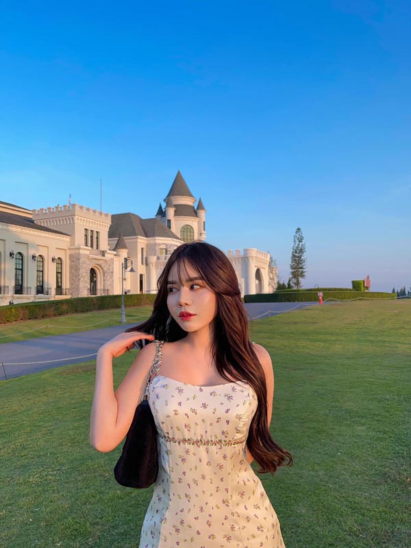 chino สาวอวบ น้อง ชิโนะ หมวยอินเตอร์ เซ็กซี่ ขยี้ใจ Onlyfans เด็ด 18+ 5