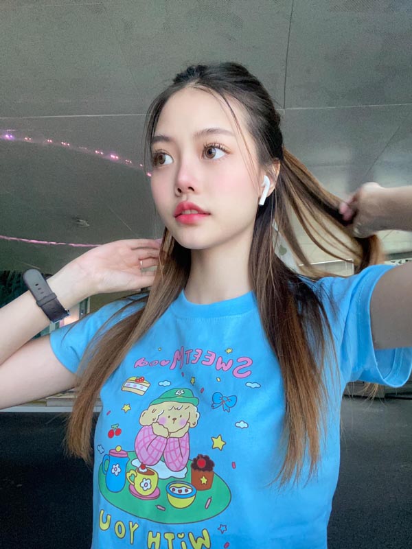znamthipz เน็ตไอดอล น้ำทิพย์ นันทพร พริตตี้ ตัวเล็ก ยิ้มหวาน น่ารัก 18+ 20