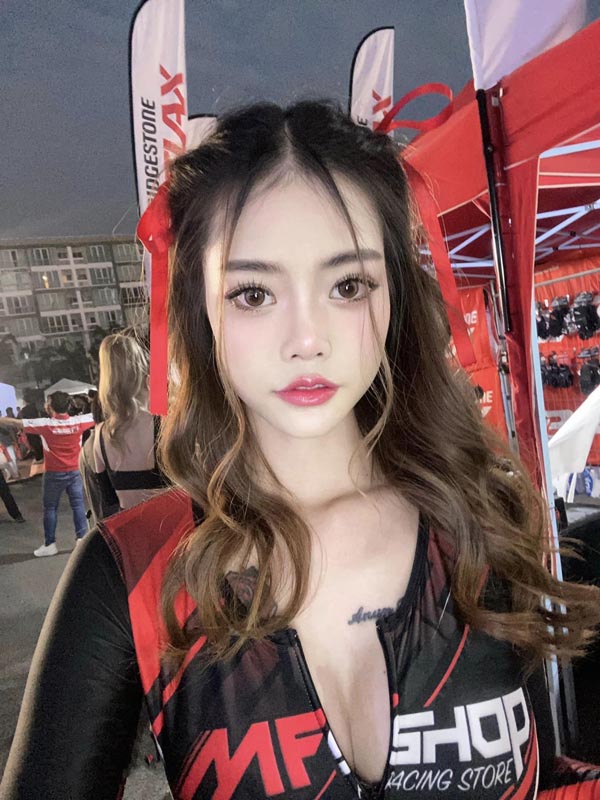 znamthipz เน็ตไอดอล น้ำทิพย์ นันทพร พริตตี้ ตัวเล็ก ยิ้มหวาน น่ารัก 18+ 24