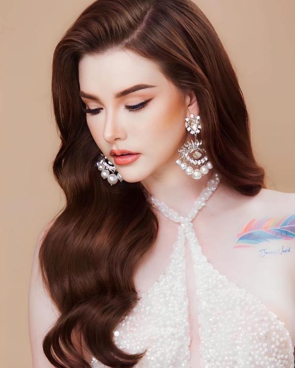 Jessie Vard แจกวาร์ป เจสซี่ วาร์ด ฝรั่งสาว อกโต โชว์บิกินี่ ดาวทวิต 18+ 3