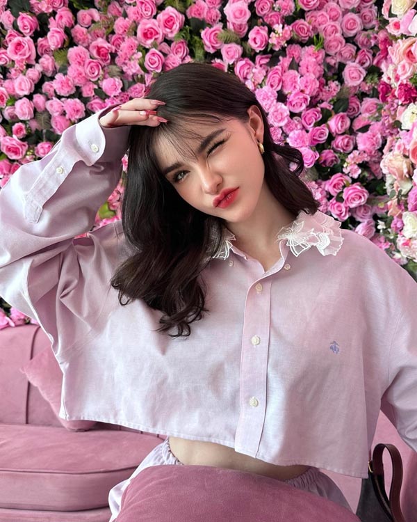 Jessie Vard 5