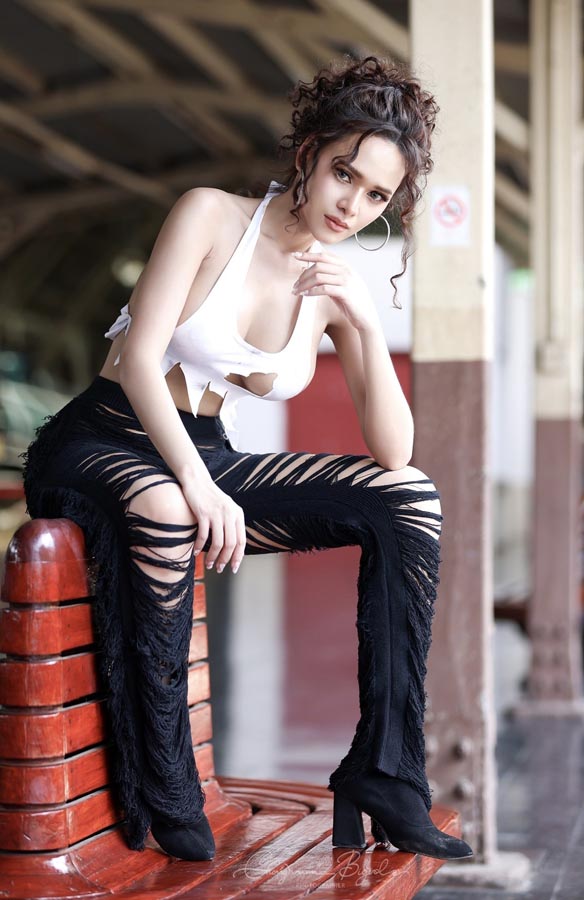 Oraya Boranprasit แจกวาร์ป สาวหน้าคม อกใหญ่ ขวัญใจ หนุ่มหล่อ 18+ 22