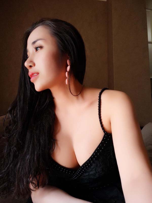 Duongcam แจกวาร์ป ดาวทวิต เวียดนาม โอลี่แฟน ลีลาเด็ด หุ่นเอ็กซ์ 18+ 4