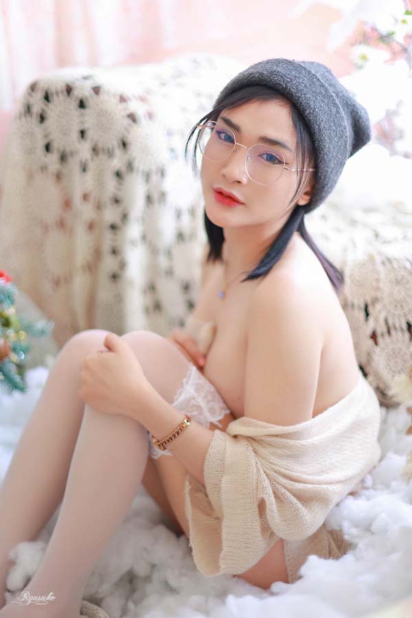 theploymini แจกวาร์ป พลอย เพ็ญนภา ยิ้มหวาน อกเด้ง ดาวติ๊กต็อค 18+ 17