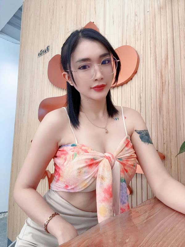 theploymini แจกวาร์ป พลอย เพ็ญนภา ยิ้มหวาน อกเด้ง ดาวติ๊กต็อค 18+ 3