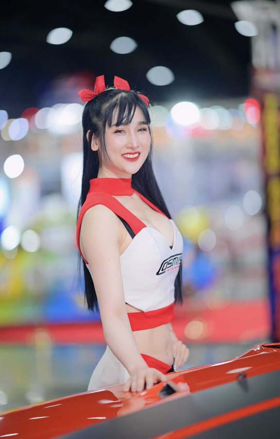 Jernny Pasicha แจกวาร์ป เจินนี่ ปาสิชา นางแบบ Cosplay อกใหญ่ 18+ 16