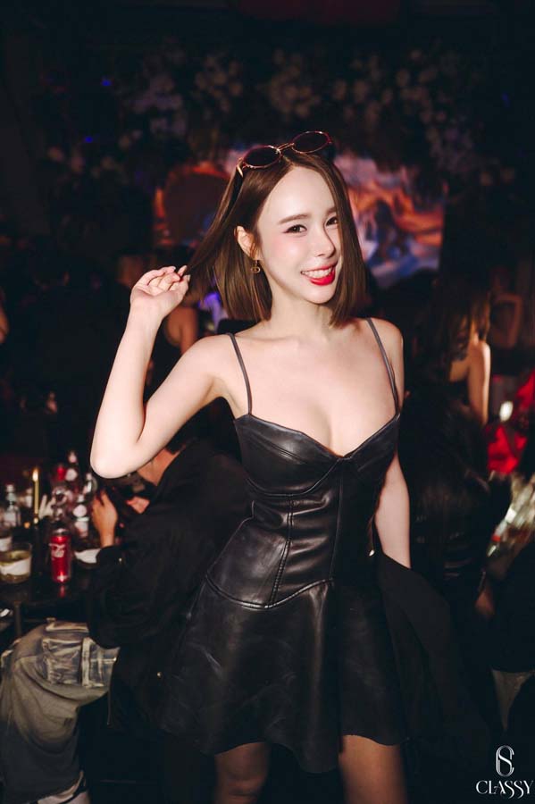 Ninew Mingko แจกวาร์ป นินิว นางแบบ พริตตี้ ดีเจโซดา ยั่ว ติ๊กต็อค 18+ 14