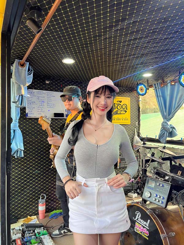praewa taiyang แจกวาร์ป แพรวา ดาราภัส ดาวติ๊กต็อค ยั่ว อกใหญ่ 18+ 18