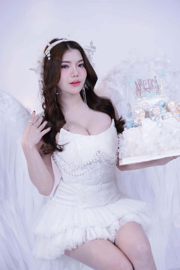 Kanomcake maxim แจกวาร์ป ขนมเค้ก นางแบบ ชื่อดัง ดาวติ๊กต็อค 18+ 10