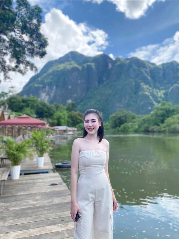 Fah Jularat แจกวาร์ป ฟ้า จุฬารัตน์ เน็ตไอดอล สาวหมวย ผิวขาว เด็ด 18+ 18