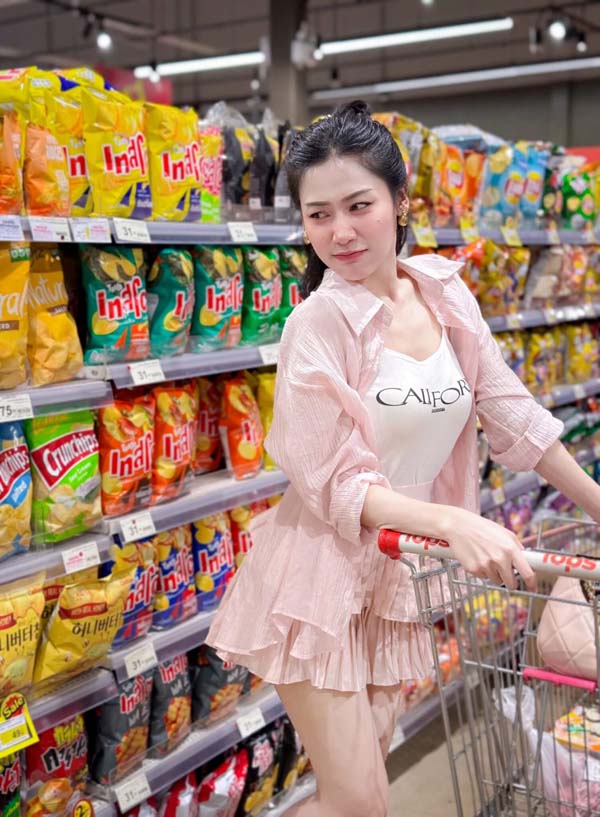 Kat sirirat แจกวาร์ป แคท น้อยยย ไอดอล นางแบบ สาวหวาน TikTok 18+ 2