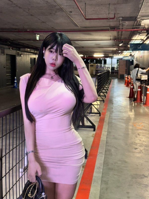 Bammy แจกวาร์ป น้อง แบม สาวสวย ไซต์มินิ อกภูเขาไฟ ขาว Sexy 18+ 4