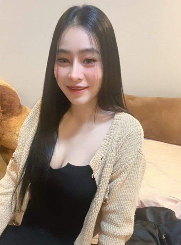 Kankan แจกวาร์ป น้อง กัน สาวสวย ทรงซ้อ อกโต ขาวเนียน ลายสวย 18+ 24