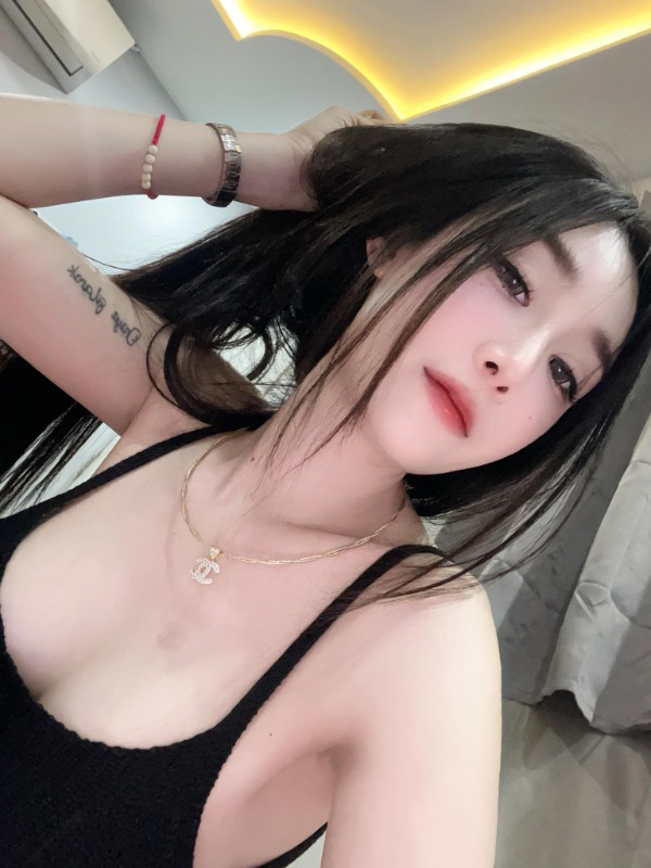 Yukazmi แจกวาร์ป น้อง อ๋อมแอ๋ม ไอดอล สาวสวย ผิวโอโม่ อก คัพอี 18+ 5