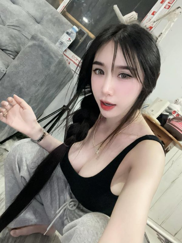 Yukazmi แจกวาร์ป น้อง อ๋อมแอ๋ม ไอดอล สาวสวย ผิวโอโม่ อก คัพอี 18+ 9