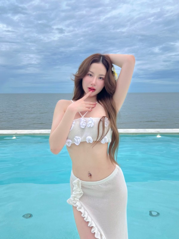 Akair แจกวาร์ป น้อง เอแคลร์ สาวสวย น่ารัก CupE ตัวท็อป onlyfans 18+ 1