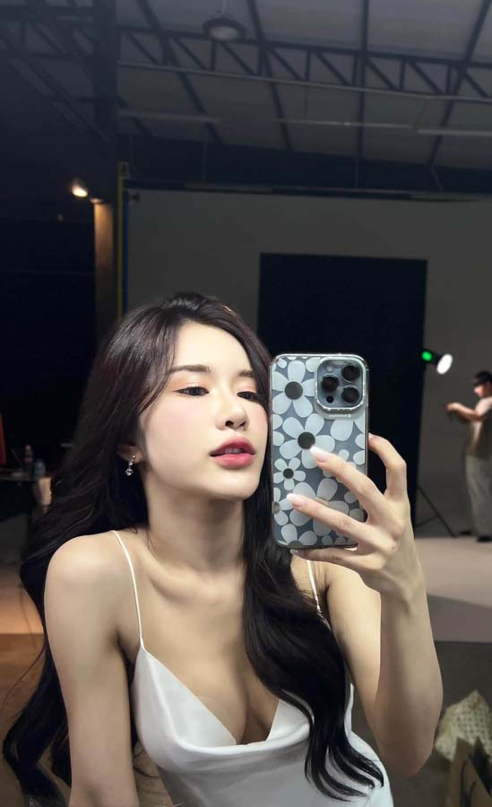 ElletoonSky แจกวาร์ป น้อง แอลตูน MC นางแบบ สาวหวาน อกสวย 18+ 11
