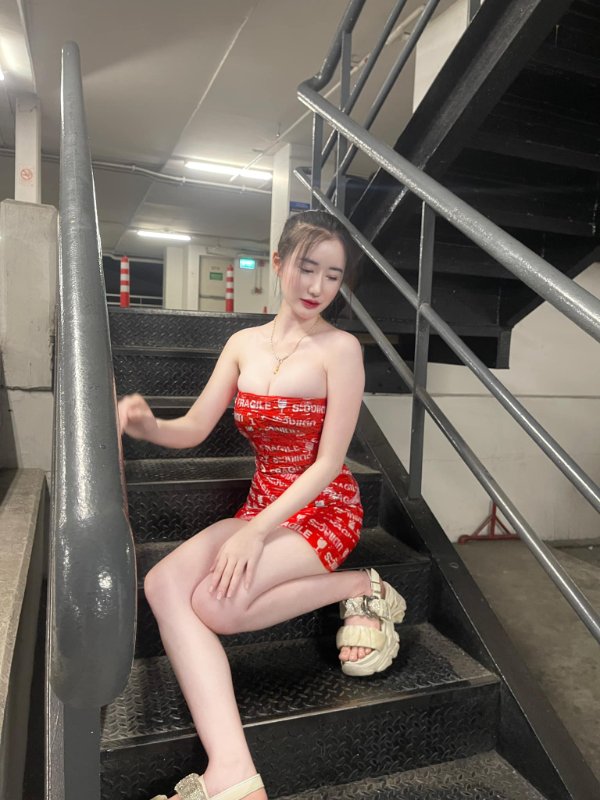 Fahsai แจกวาร์ป น้อง ฟ้า น่ารัก เอวบาง อกโต ทรงสวย ออร่า เซ็กซี่ 18+ 18