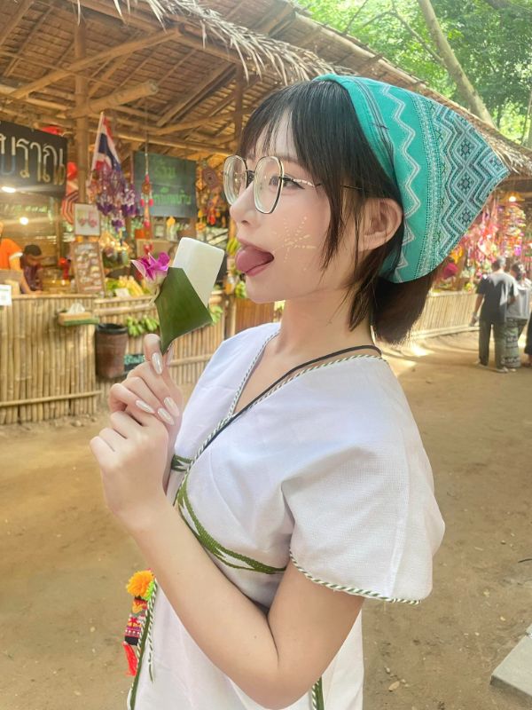 Nhompangz 2