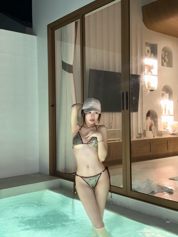 Mangpor แจกวาร์ป น้อง แมงปอ คลิปหลุด โอลี่แฟน เอวดี อกโตสวย 18+ 17