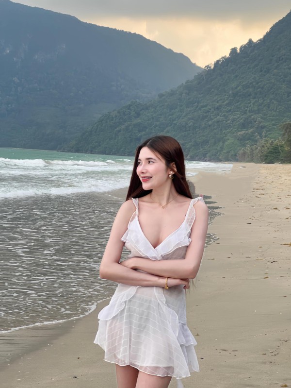 Pimmy แจกวาร์ป น้อง พิมพ์ คลิป หลุด น่ารัก สดใส อกขาวสวย คัพ E 18+ 2