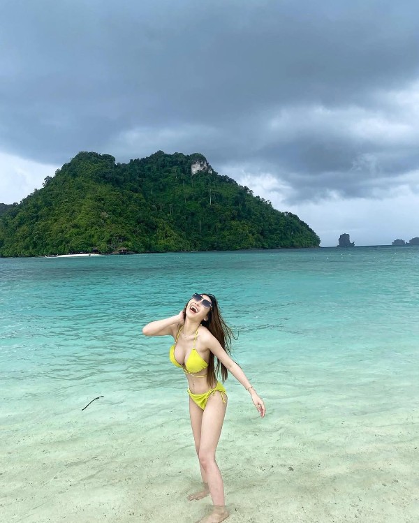 Money แจกวาร์ป น้อง อิง มัณฑนา หมวย เอ็กซ์ หน้าเซ็กซ์ อกขาว 18+ 14