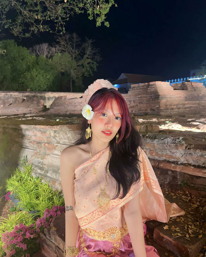 Valniez24 แจกวาร์ป อนา ไอดอล ตัวเล็ก หุ่นเอ็กซ์ อกสวย อมชมพู 18+ 25