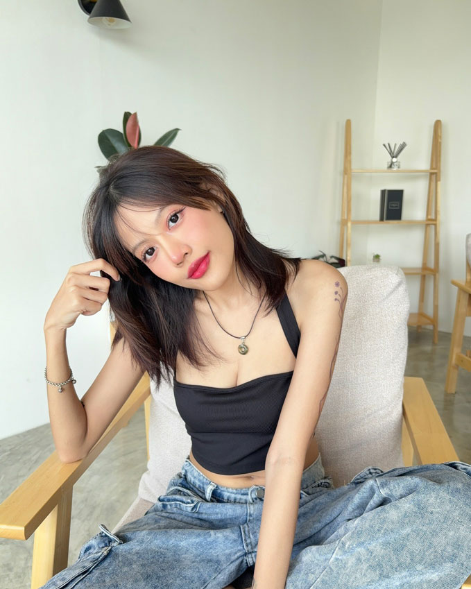 Valniez24 แจกวาร์ป อนา ไอดอล ตัวเล็ก หุ่นเอ็กซ์ อกสวย อมชมพู 18+ 33