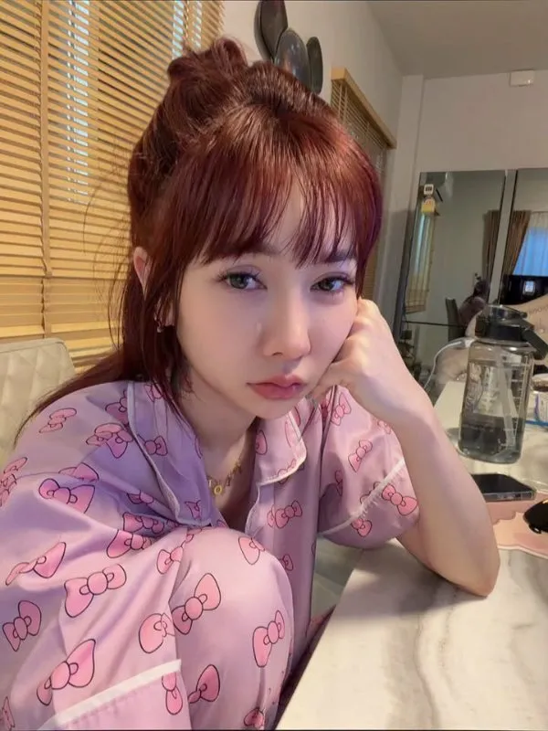 AyaBright แจกวาร์ป น้อง อายไบร์ท ออร่า ขาวเนียน อกคัพ อี ขวัญใจ 18+ 2