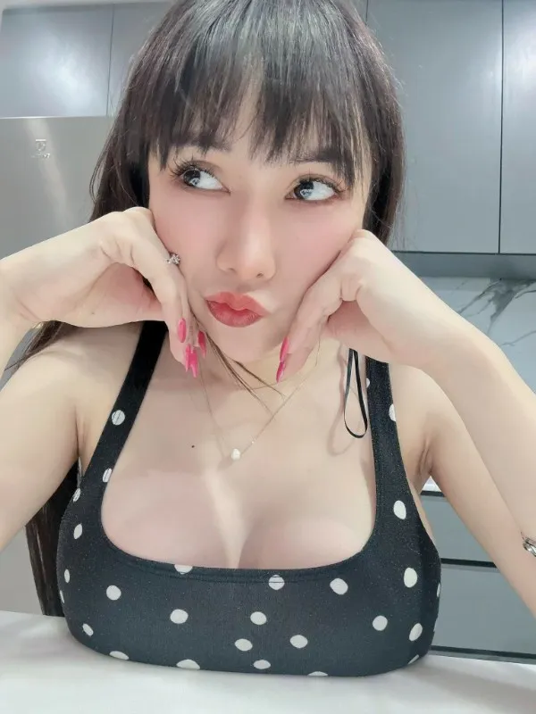 AyaBright แจกวาร์ป น้อง อายไบร์ท ออร่า ขาวเนียน อกคัพ อี ขวัญใจ 18+ 9